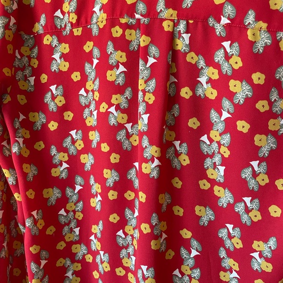 Cabi Belfry red floral top, size small - Picture 8 of 8